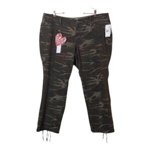 NWT! Slink Women's Low-Rise Camo Ankle Crop Cotton Blend Elastic Back Pants – 3X